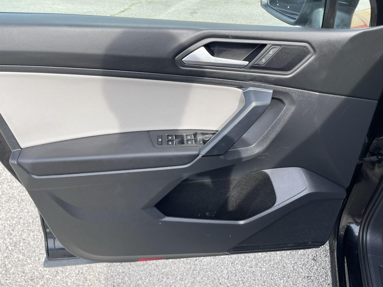 Volkswagen Tiguan SE 4Motion AWD 2019