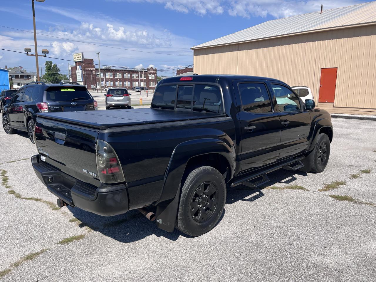 Toyota Tacoma Double Cab V6 4WD 2011