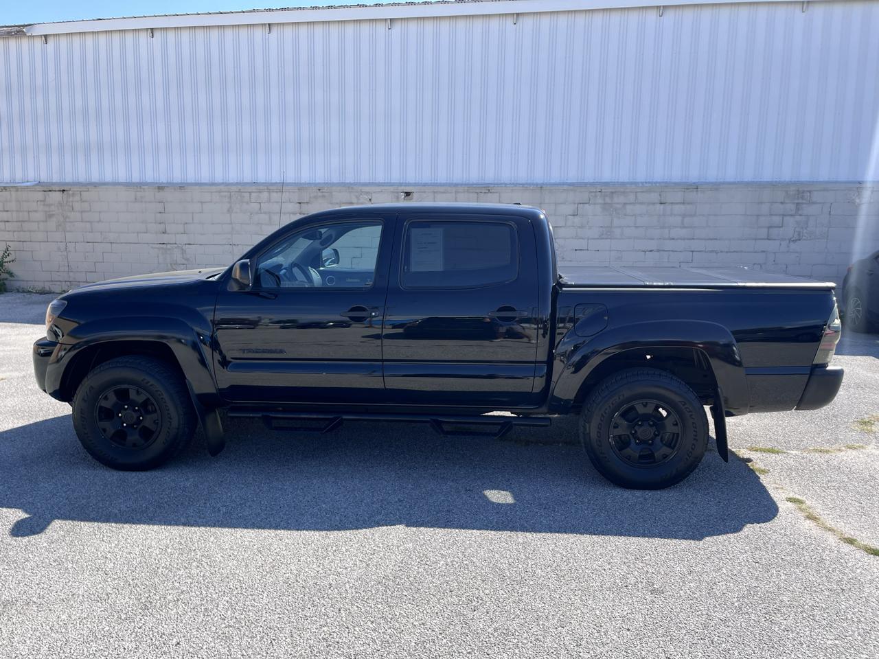 Toyota Tacoma Double Cab V6 4WD 2011