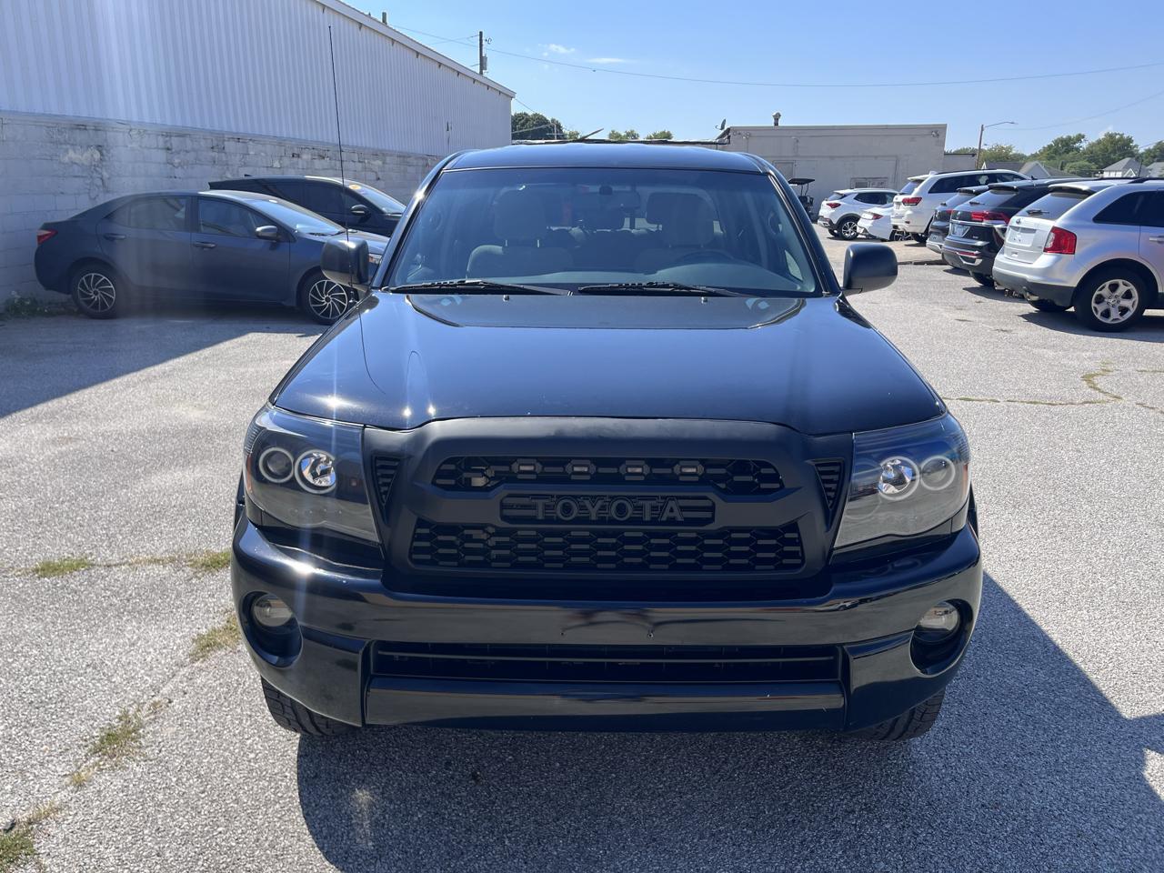 Toyota Tacoma Double Cab V6 4WD 2011