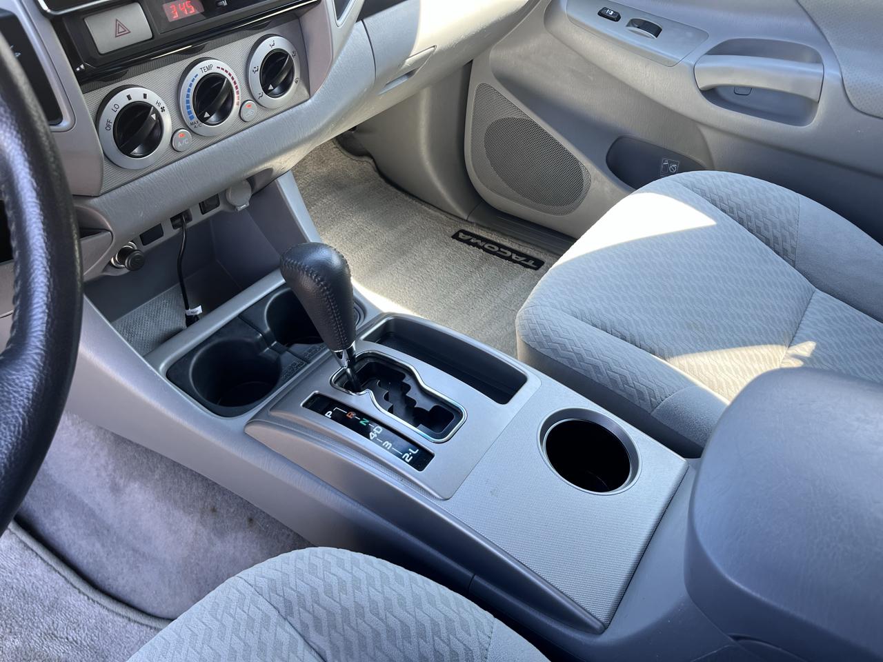 Toyota Tacoma Double Cab V6 4WD 2011