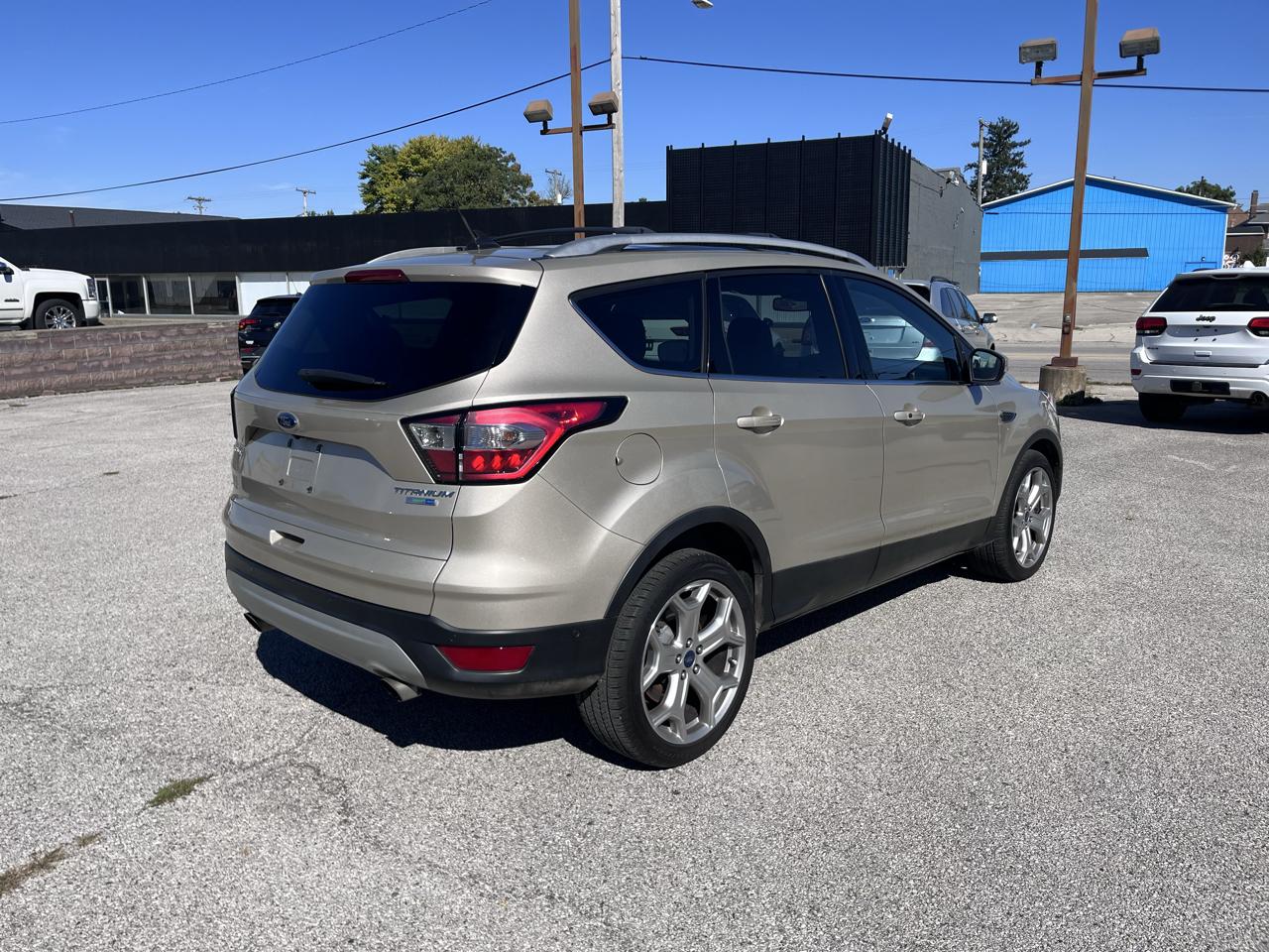 Ford Escape Titanium 4WD 2018