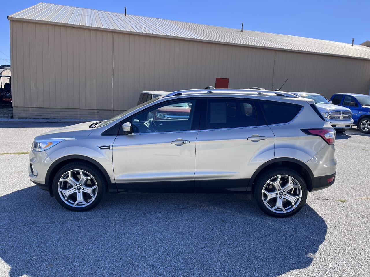 Ford Escape Titanium 4WD 2018