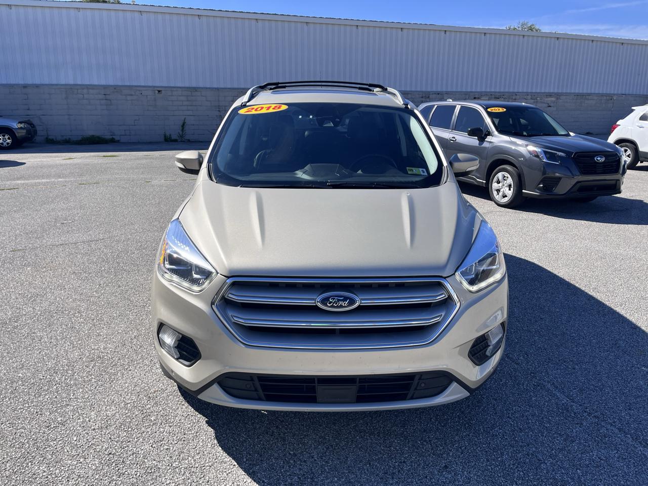 Ford Escape Titanium 4WD 2018