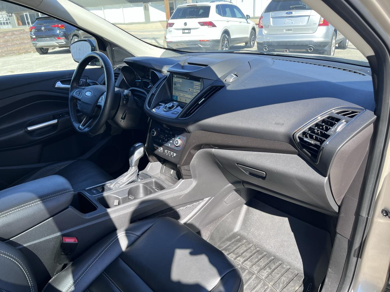 Ford Escape Titanium 4WD 2018