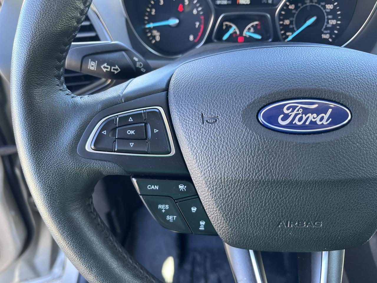 Ford Escape Titanium 4WD 2018