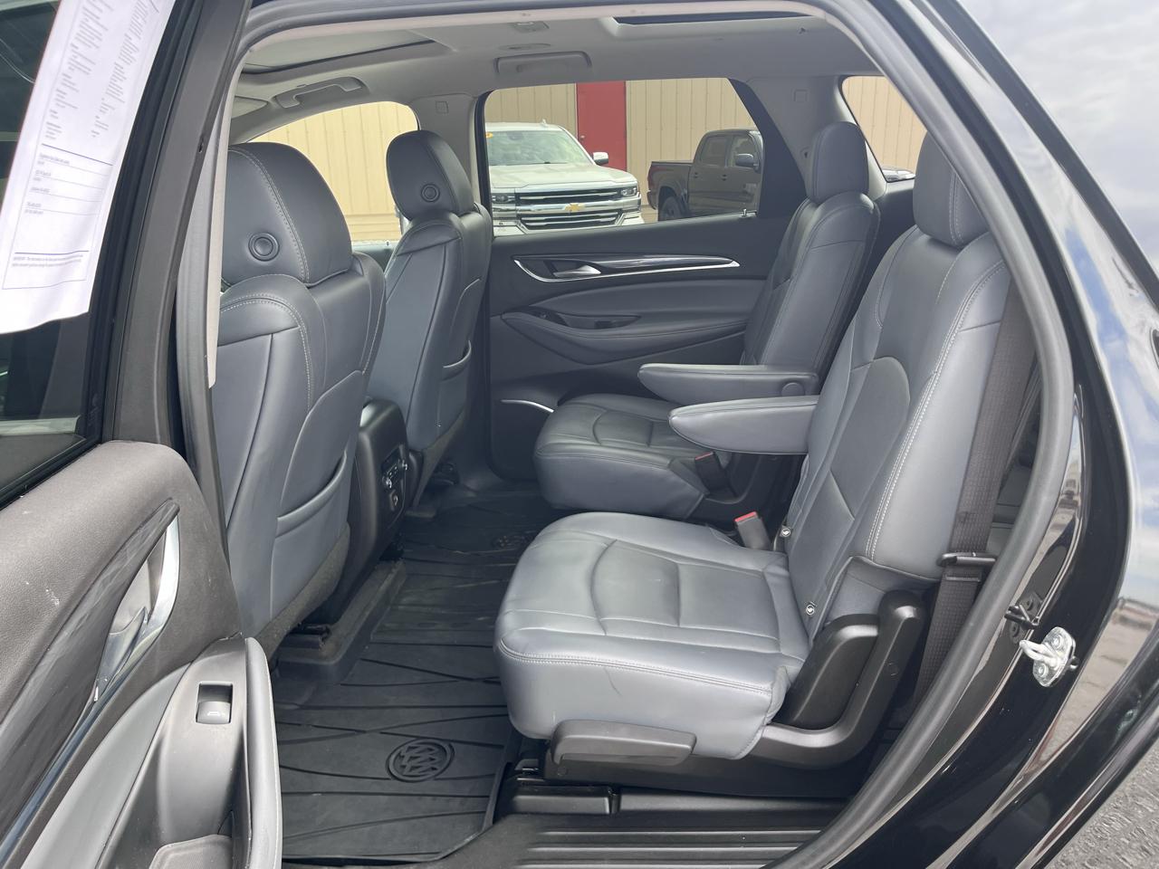 Buick Enclave Essence AWD 2020