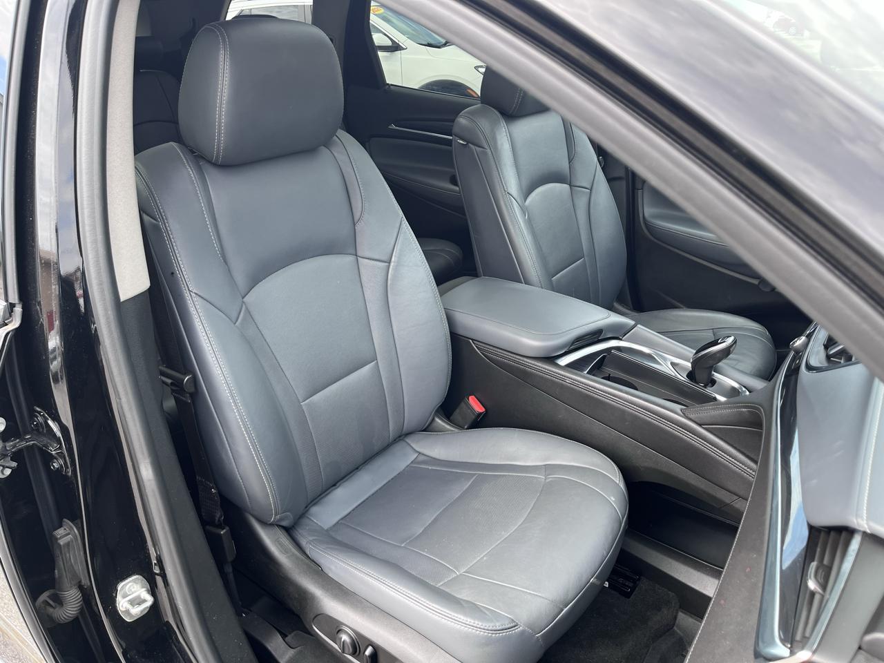 Buick Enclave Essence AWD 2020