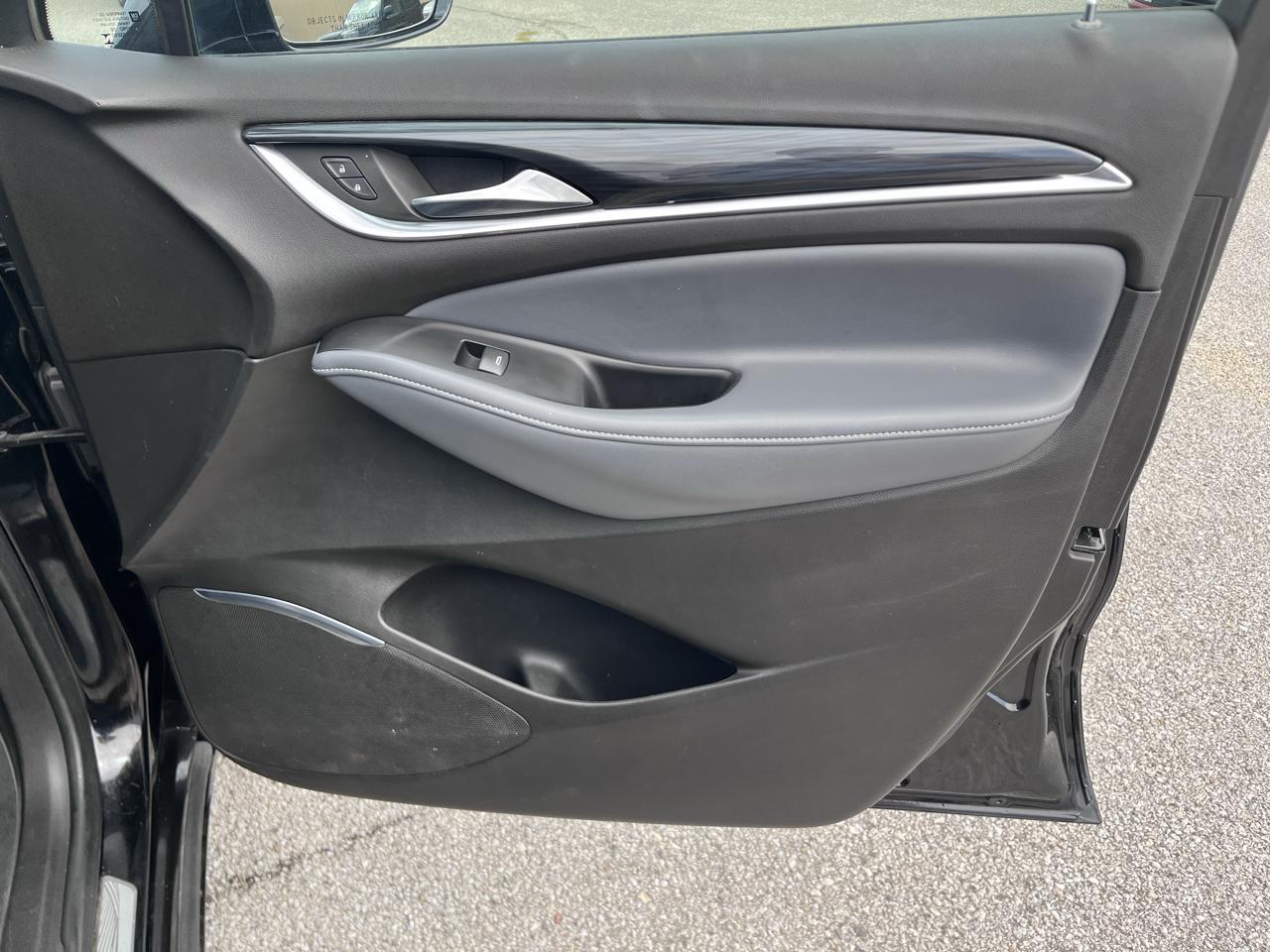 Buick Enclave Essence AWD 2020