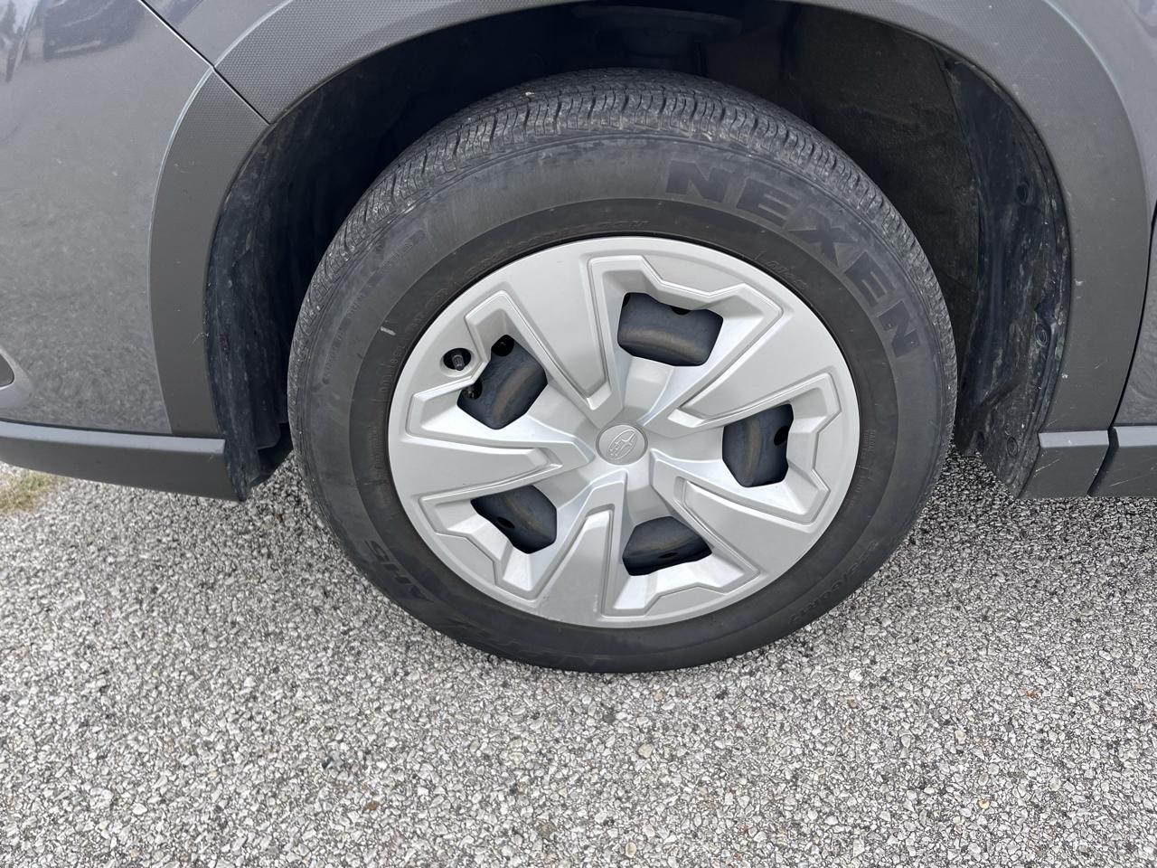 Subaru Forester Base 2023