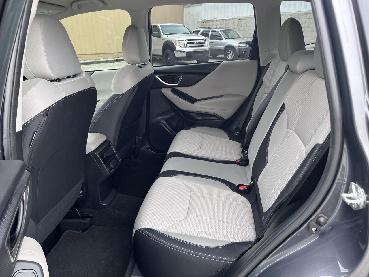 Subaru Forester Base 2023