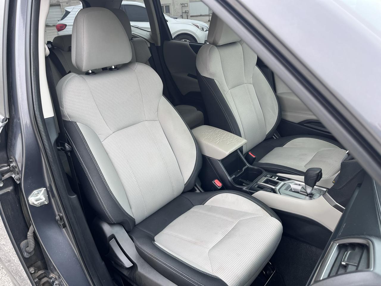 Subaru Forester Base 2023