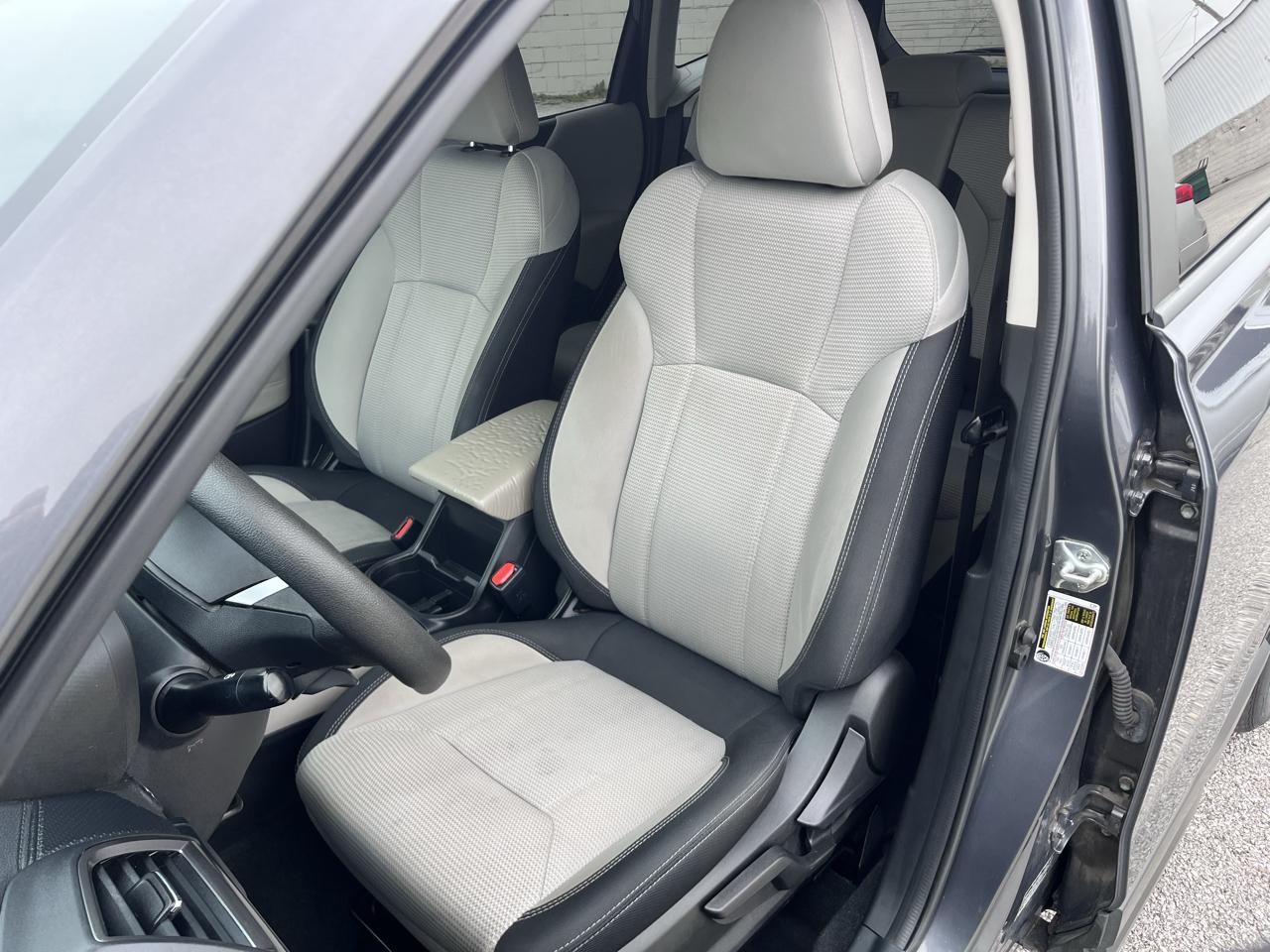 Subaru Forester Base 2023