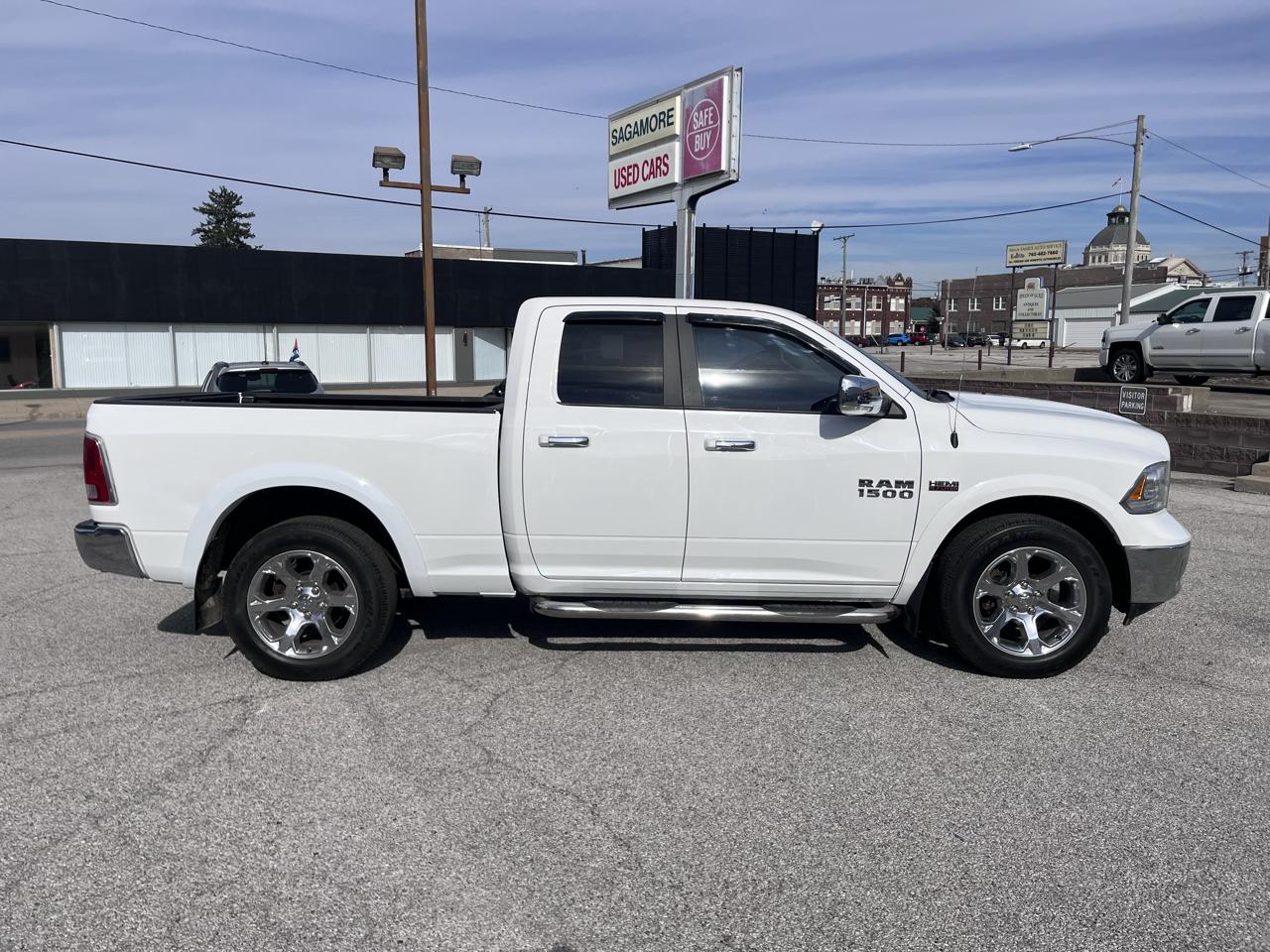 RAM 1500 Laramie Quad Cab 4WD 2017