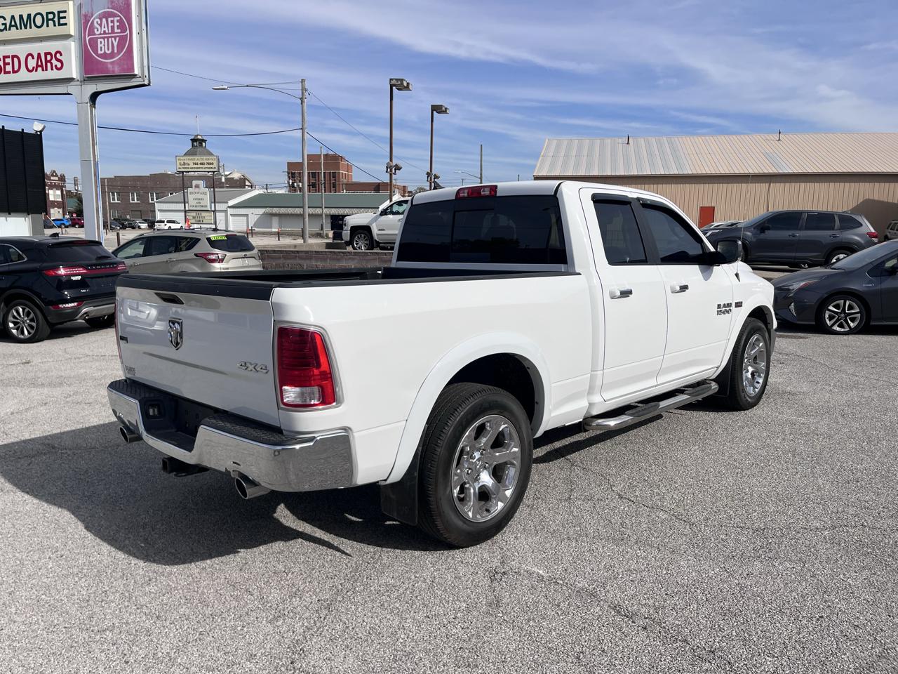 RAM 1500 Laramie Quad Cab 4WD 2017