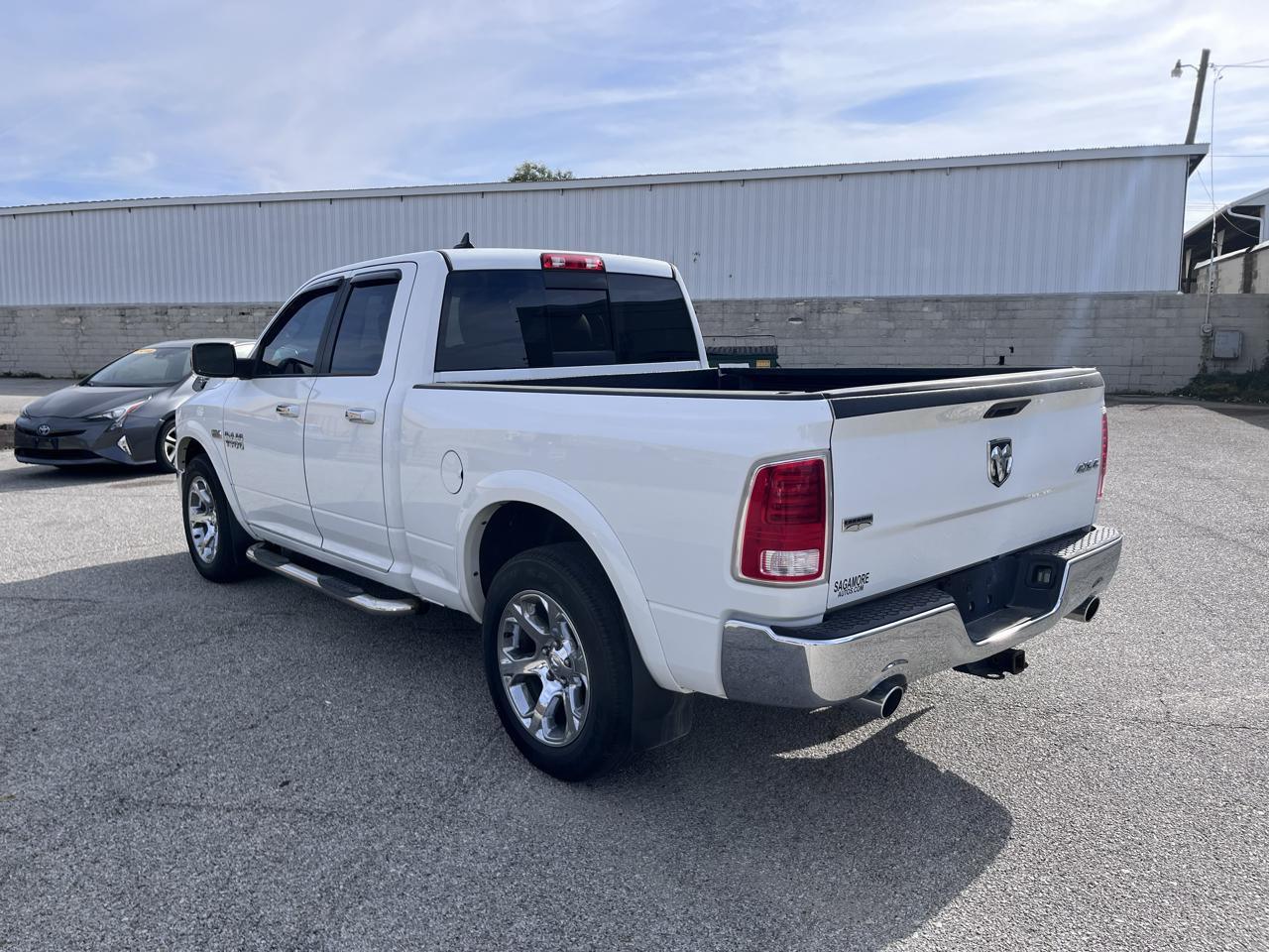 RAM 1500 Laramie Quad Cab 4WD 2017
