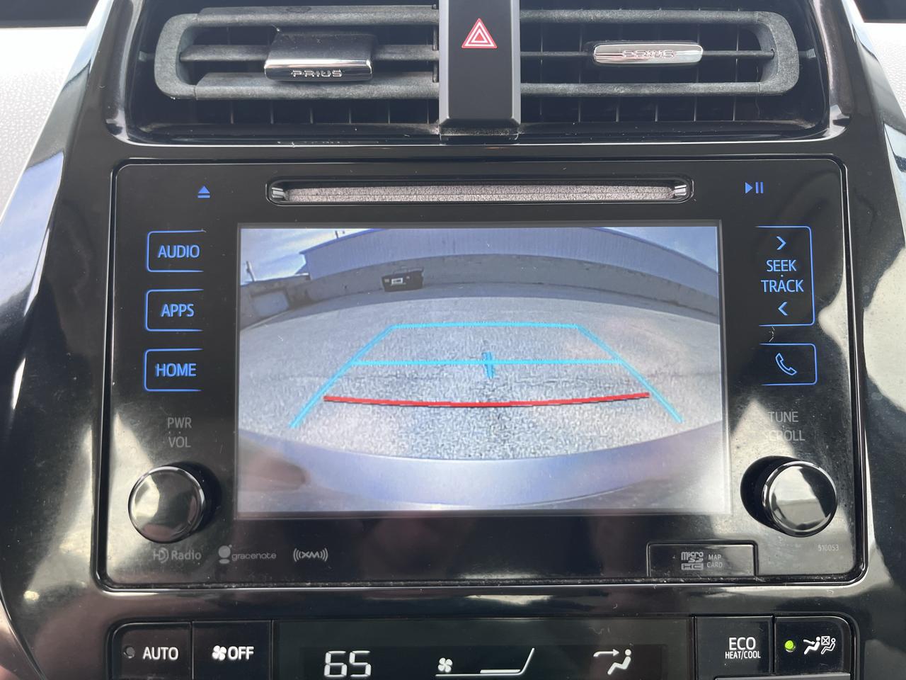 Toyota Prius Three Touring 2016
