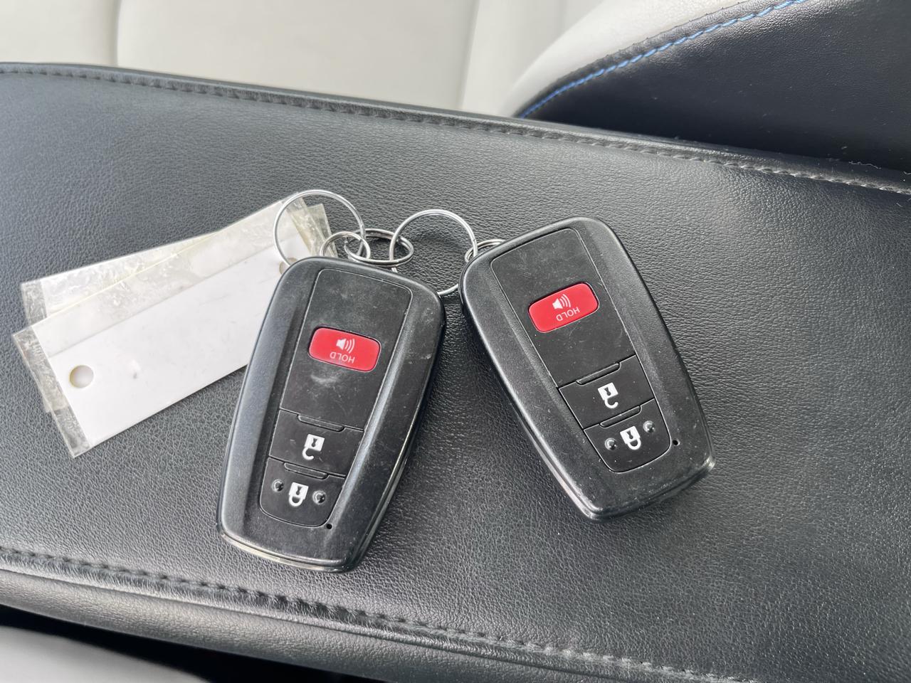 Toyota Prius Three Touring 2016