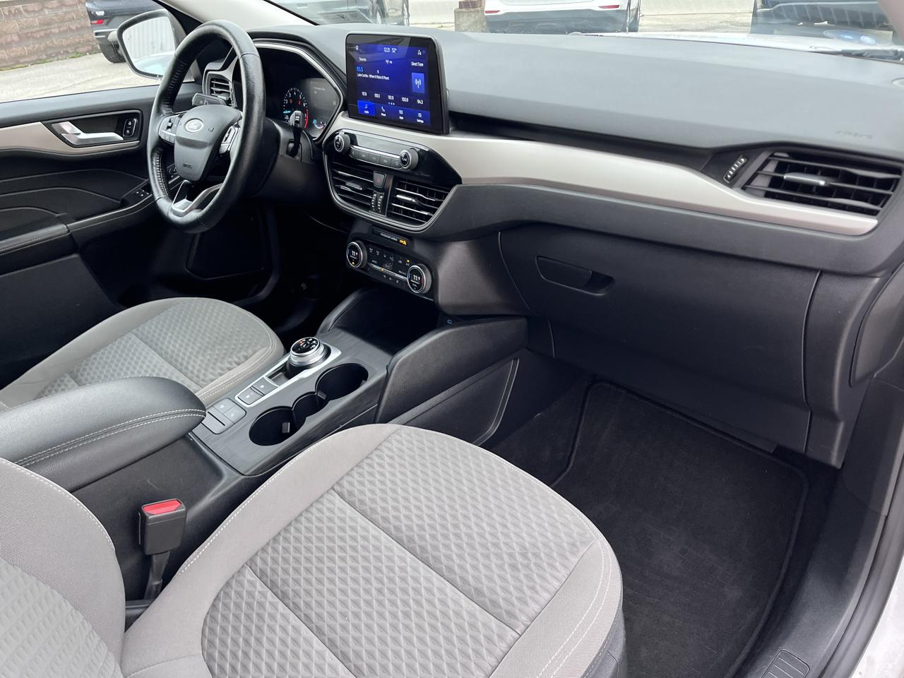 Ford Escape SE AWD 2021