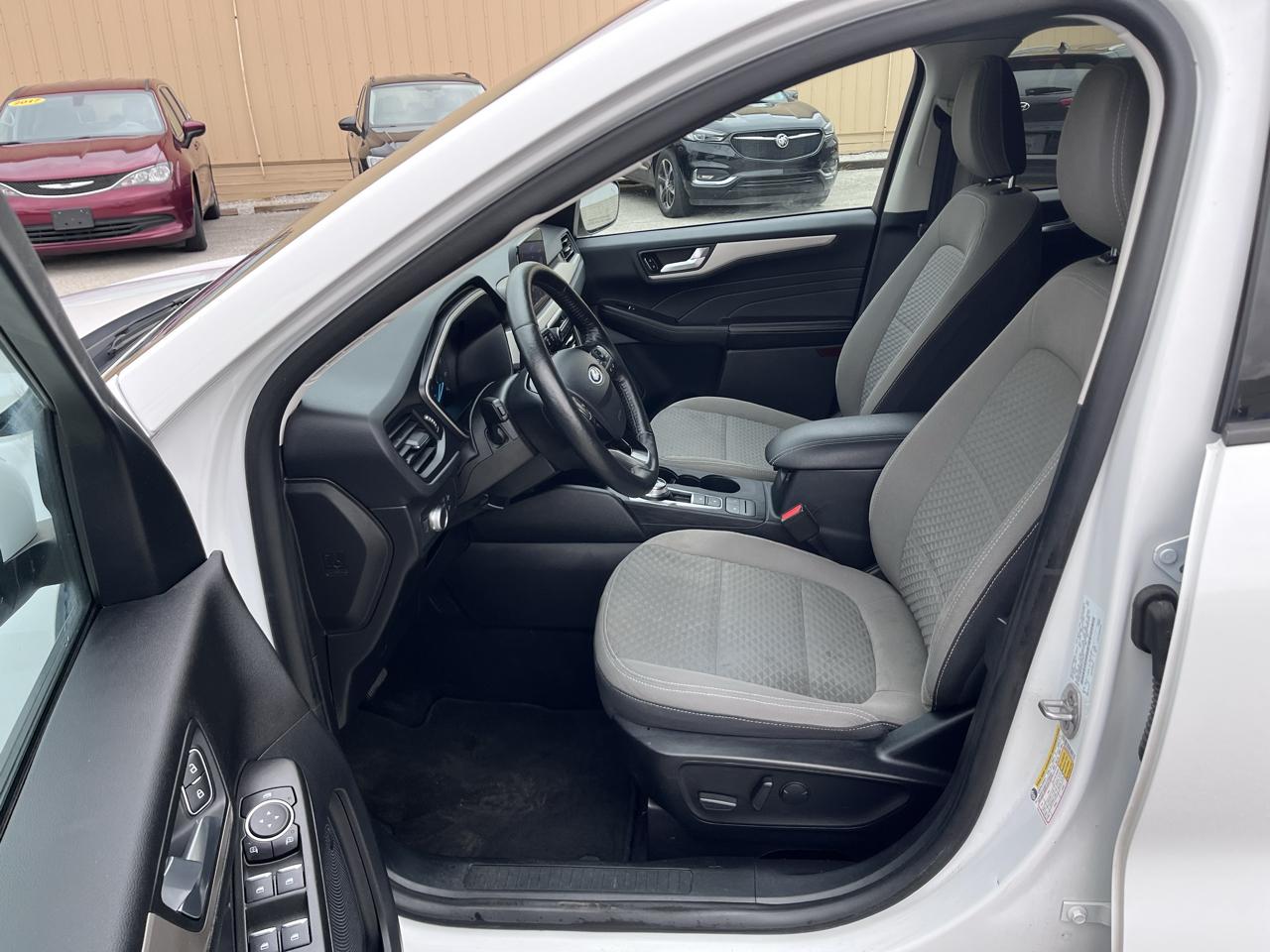 Ford Escape SE AWD 2021