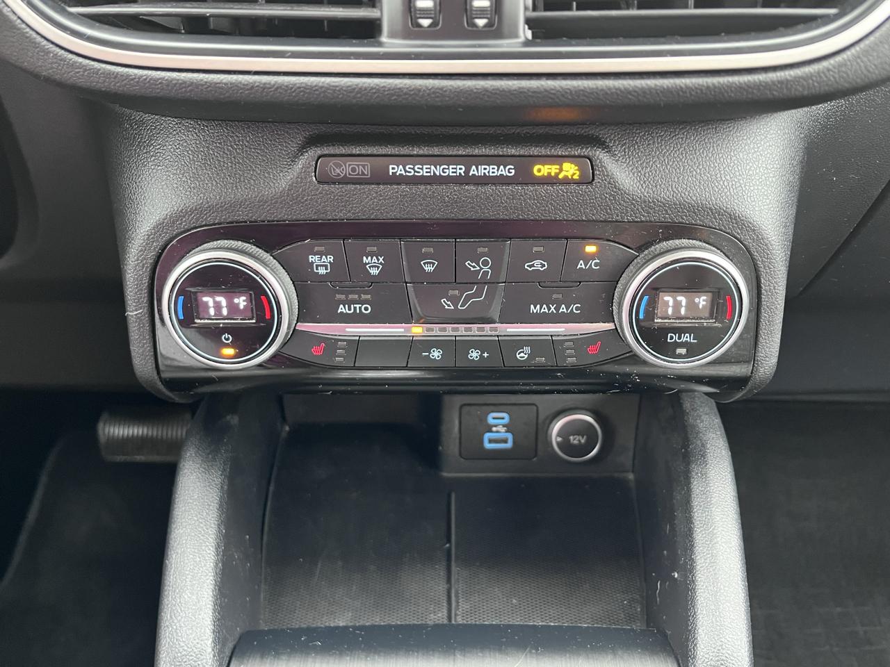 Ford Escape SE AWD 2021