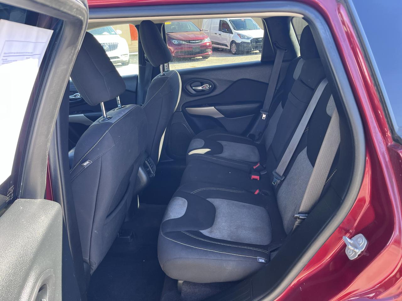 Jeep Cherokee Latitude FWD 2018