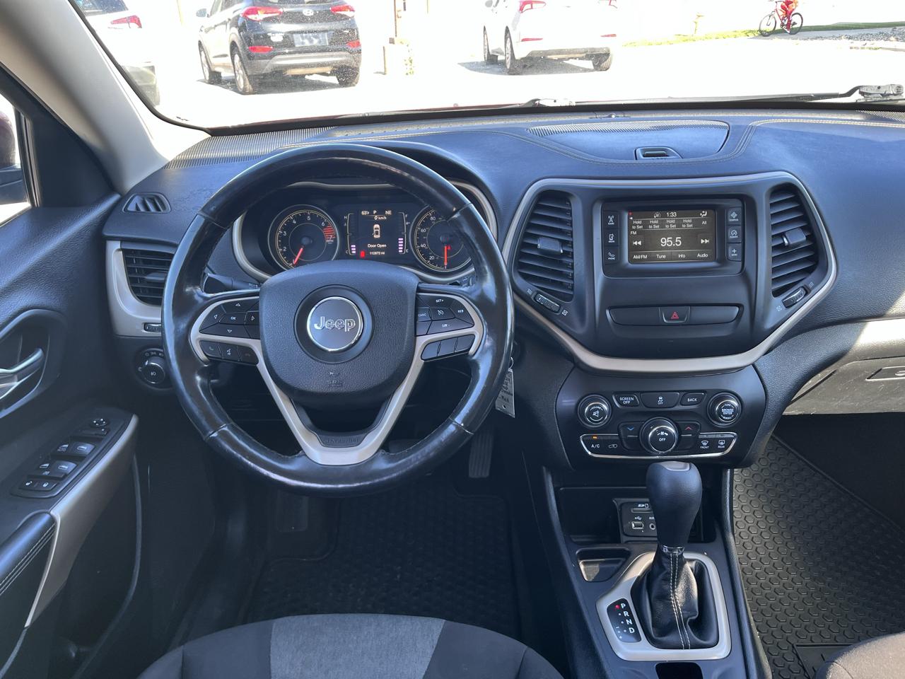 Jeep Cherokee Latitude FWD 2018