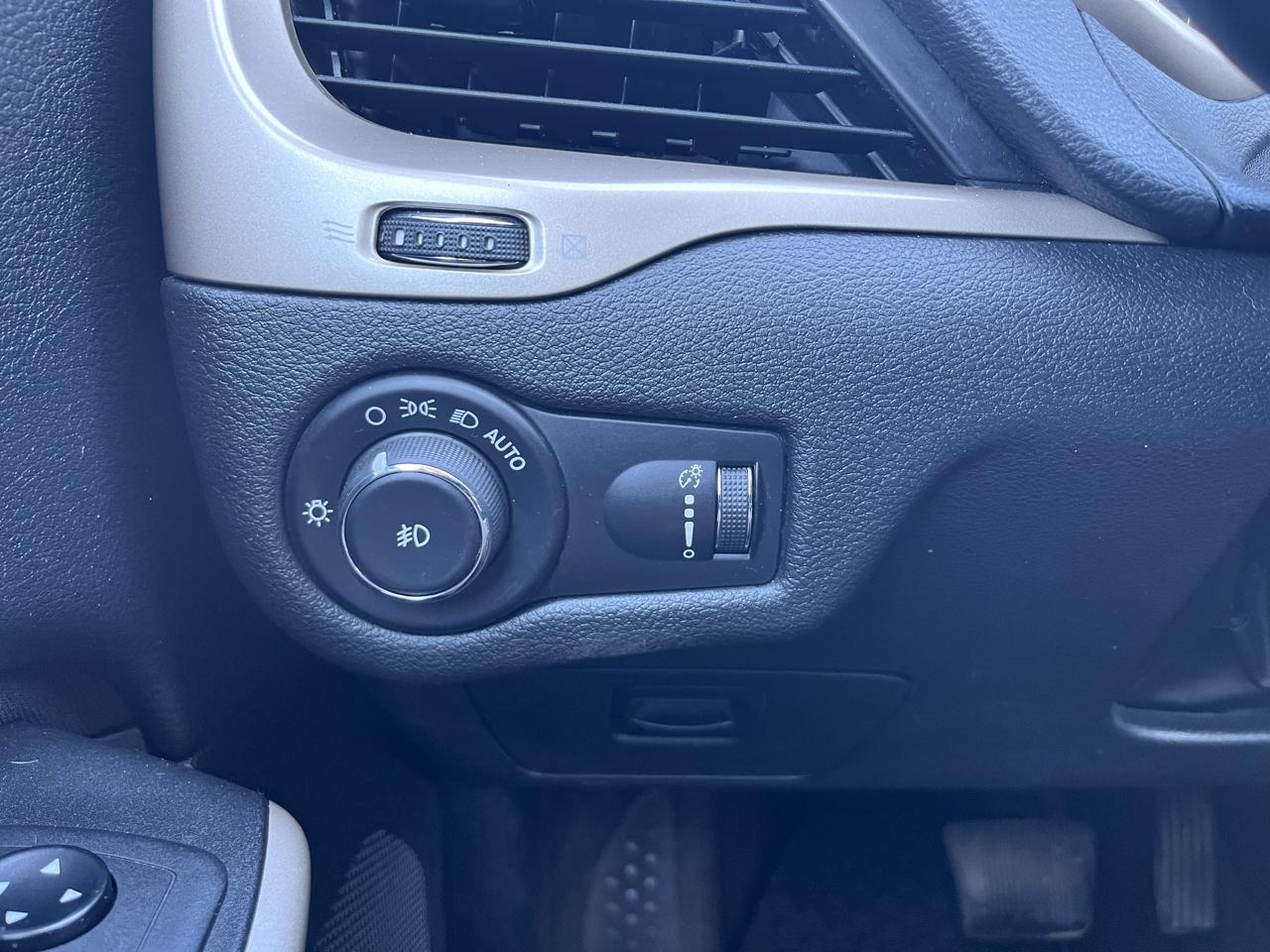 Jeep Cherokee Latitude FWD 2018