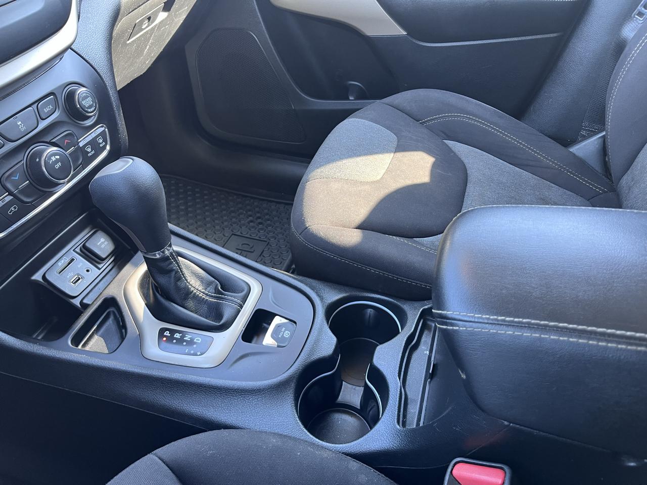 Jeep Cherokee Latitude FWD 2018