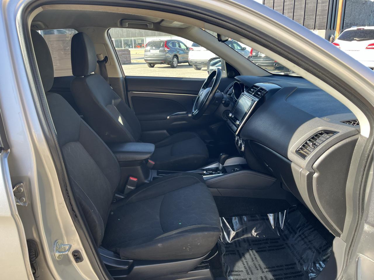 Mitsubishi Outlander Sport 2.0 ES AWD 2021