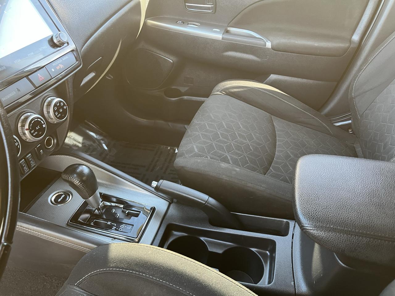 Mitsubishi Outlander Sport 2.0 ES AWD 2021