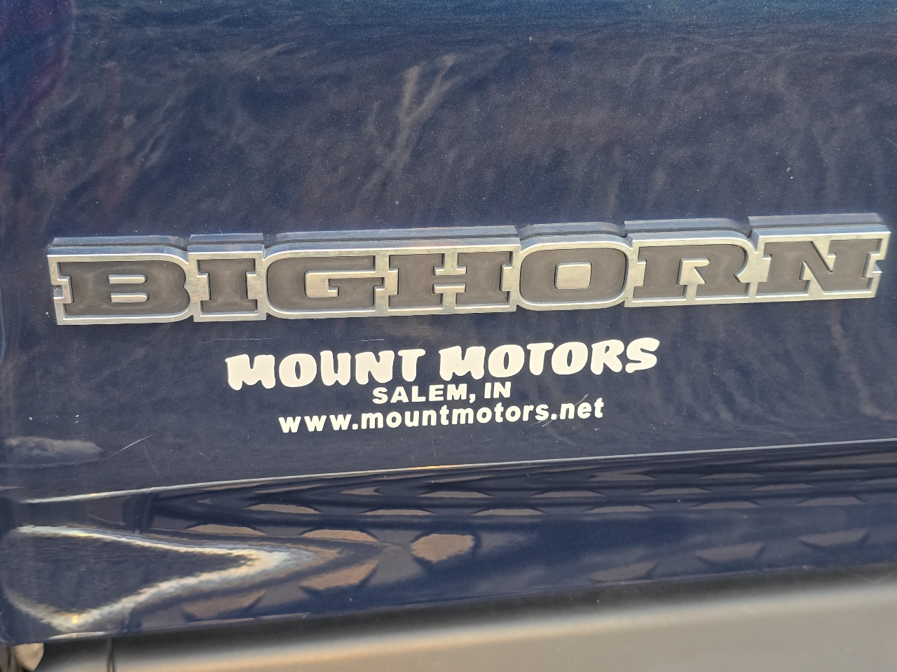 RAM 1500 Big Horn 4x4 Quad Cab 6'4" Box 2020