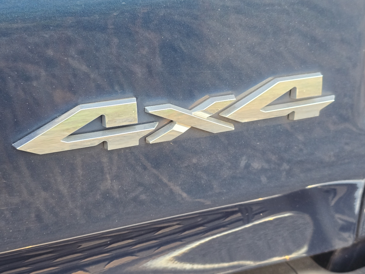 RAM 1500 Big Horn 4x4 Quad Cab 6'4" Box 2020