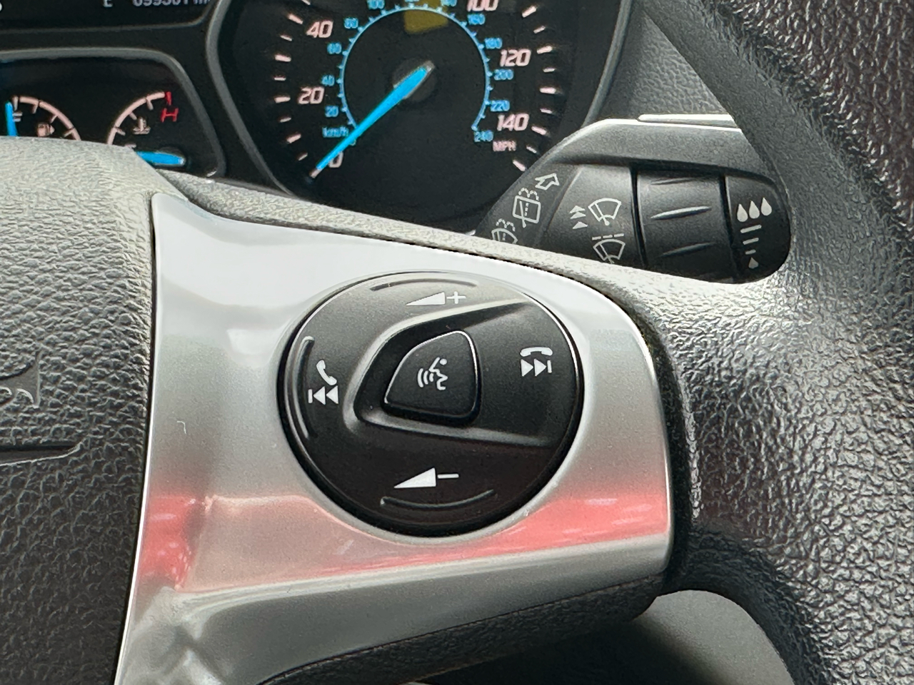 Ford Escape 4WD 4dr SE 2015