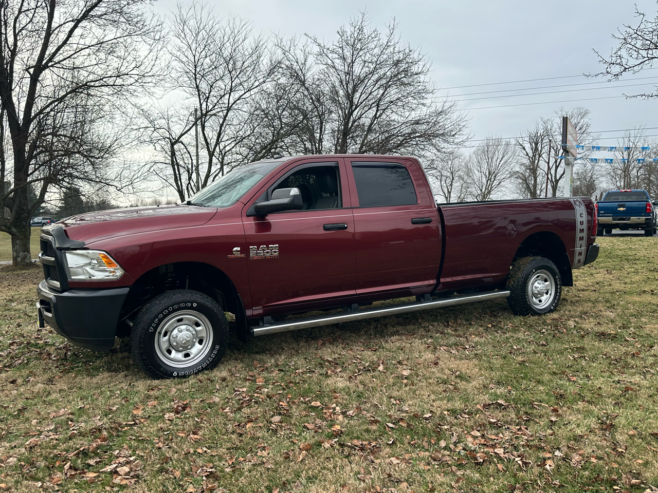 RAM 2500 Tradesman 4x4 Crew Cab 8' Box 2018