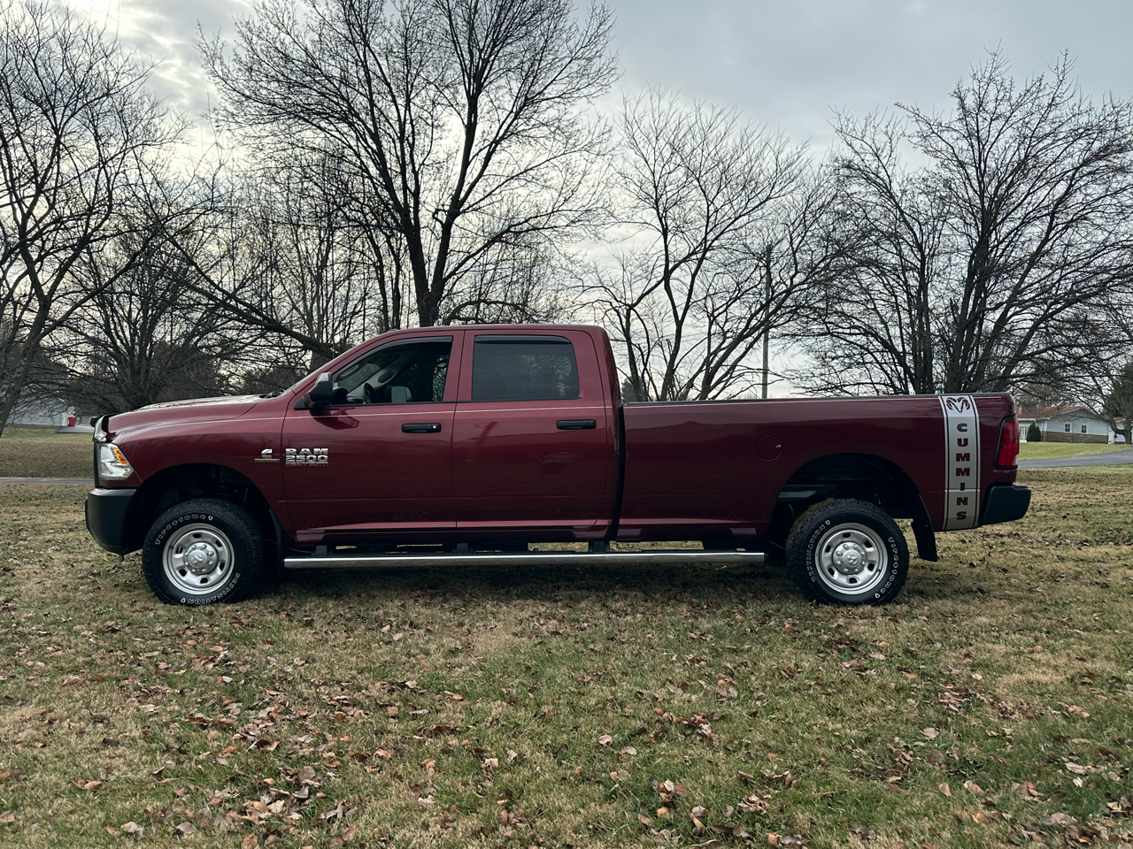 RAM 2500 Tradesman 4x4 Crew Cab 8' Box 2018