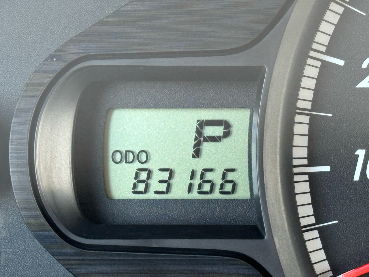 Toyota Sienna 5dr 8-Pass Van V6 LE FWD (Natl) 2014