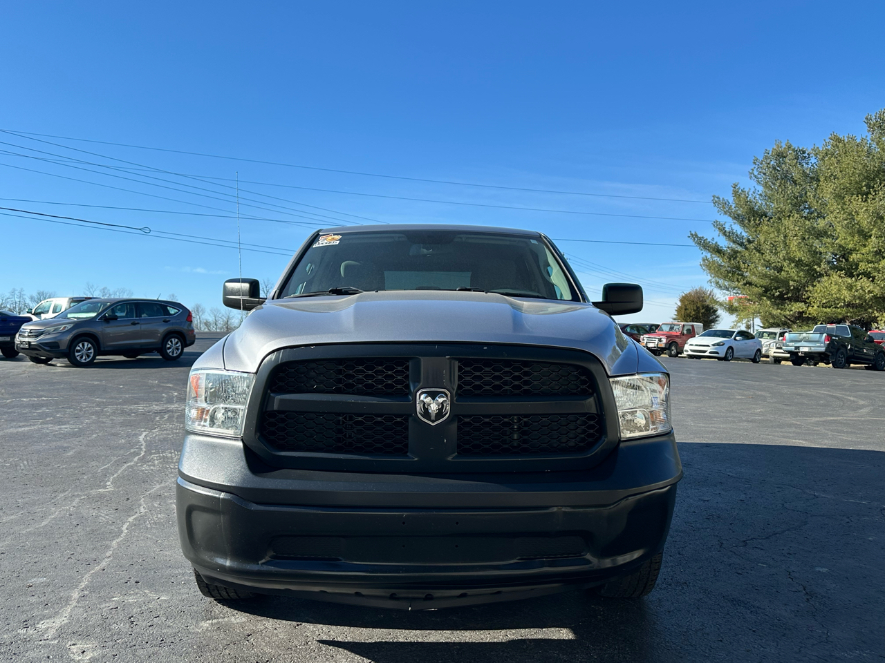RAM 1500 Classic Tradesman 4x4 Crew Cab 6'4" Box 2020