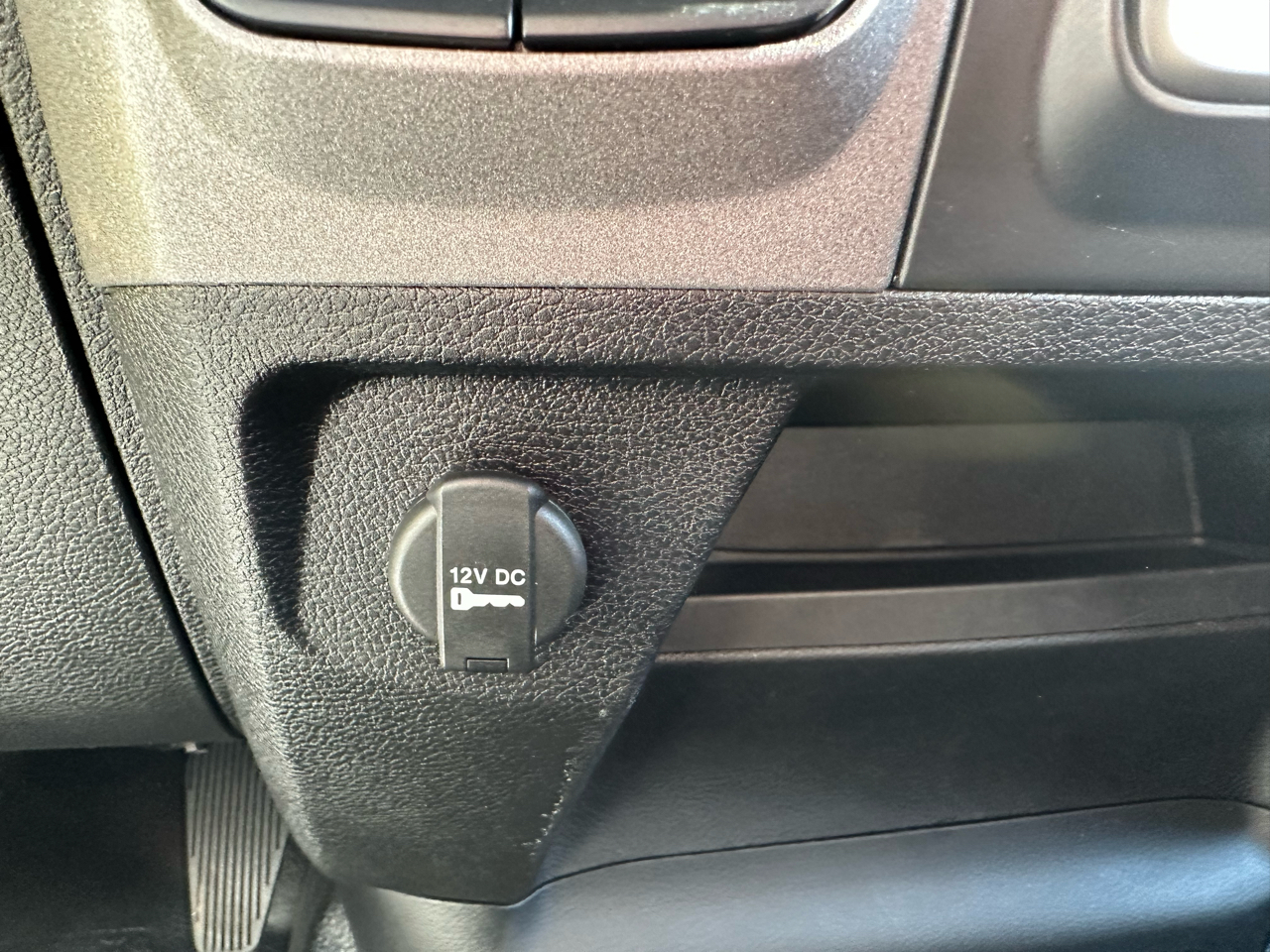 RAM 1500 Classic Tradesman 4x4 Crew Cab 6'4" Box 2020