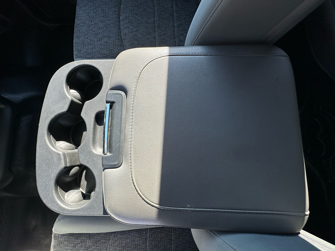 RAM 1500 Classic Tradesman 4x4 Crew Cab 6'4" Box 2020