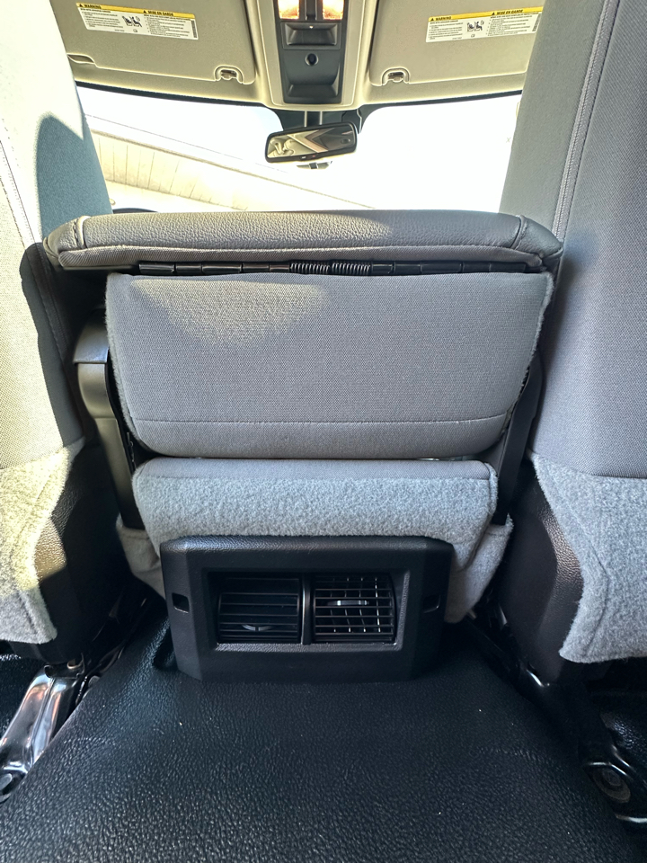 RAM 1500 Classic Tradesman 4x4 Crew Cab 6'4" Box 2020