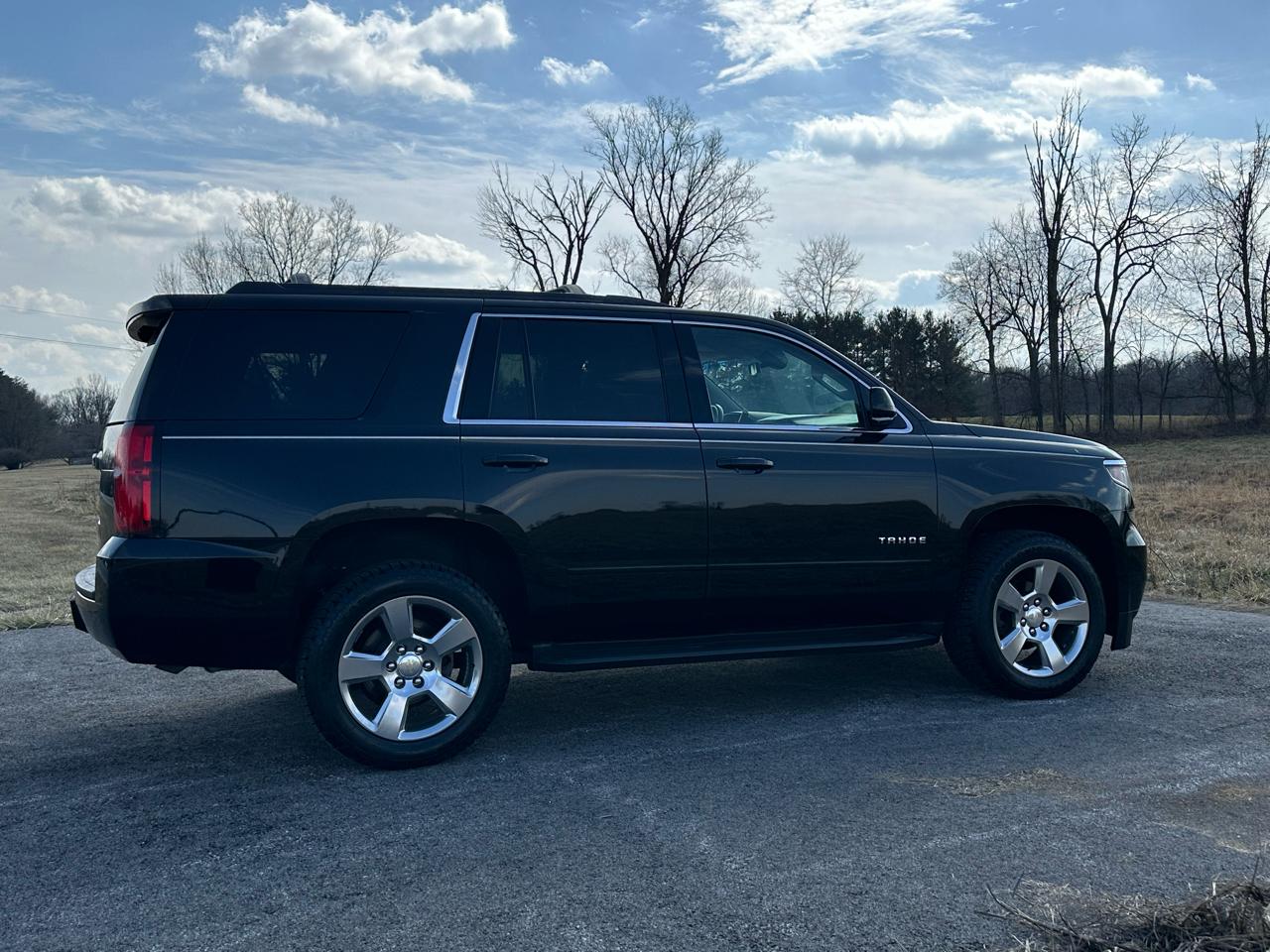Chevrolet Tahoe 4WD 4dr LS 2017
