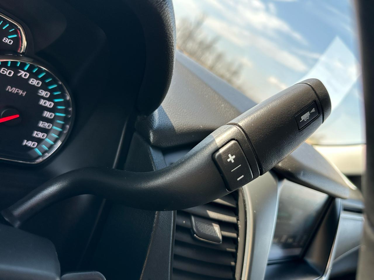 Chevrolet Tahoe 4WD 4dr LS 2017