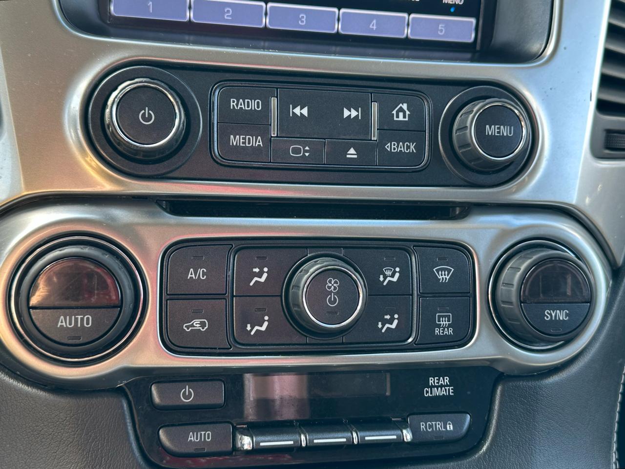 Chevrolet Tahoe 4WD 4dr LS 2017