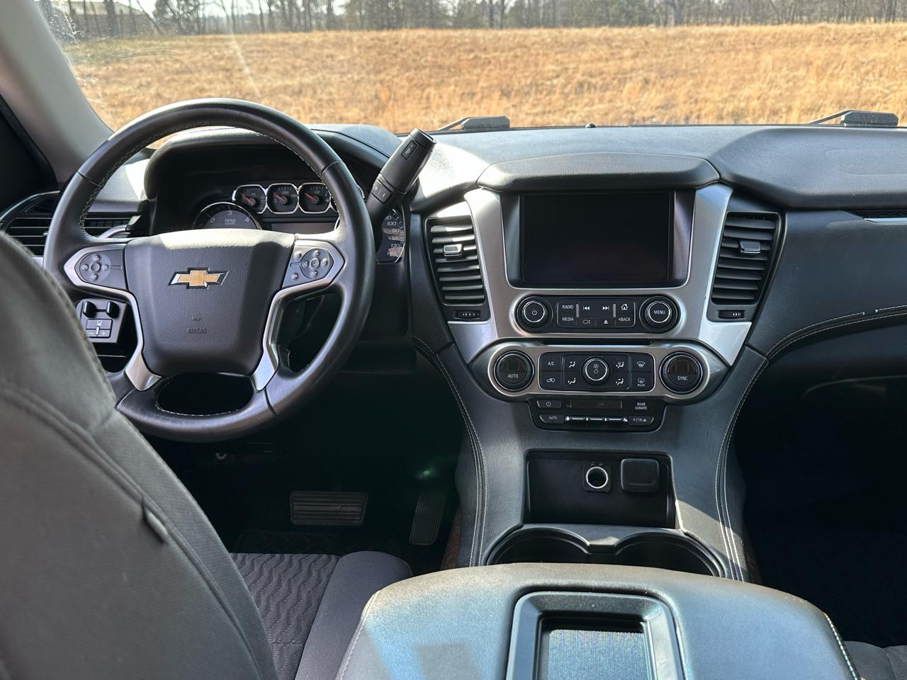 Chevrolet Tahoe 4WD 4dr LS 2017