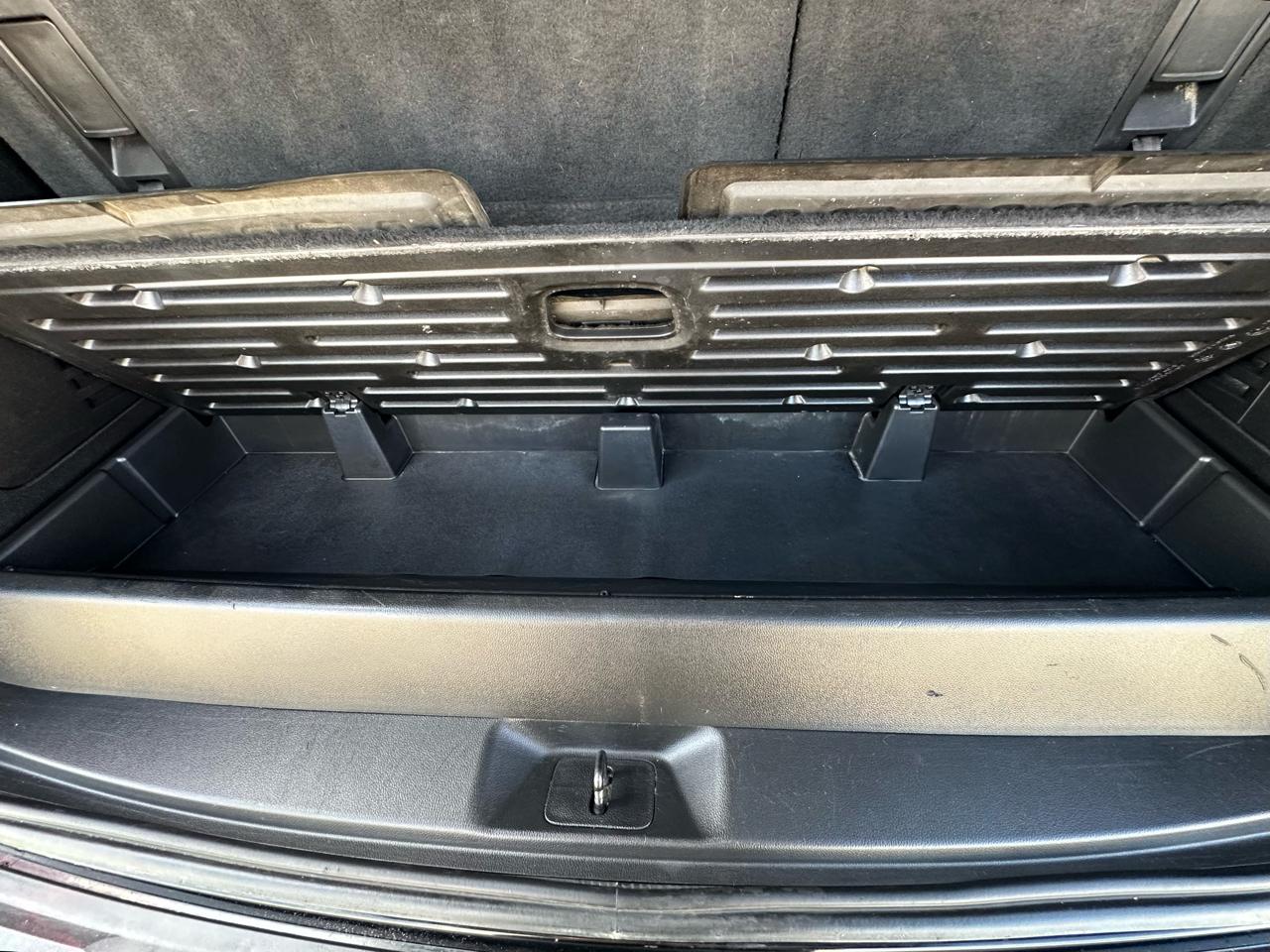 Chevrolet Tahoe 4WD 4dr LS 2017