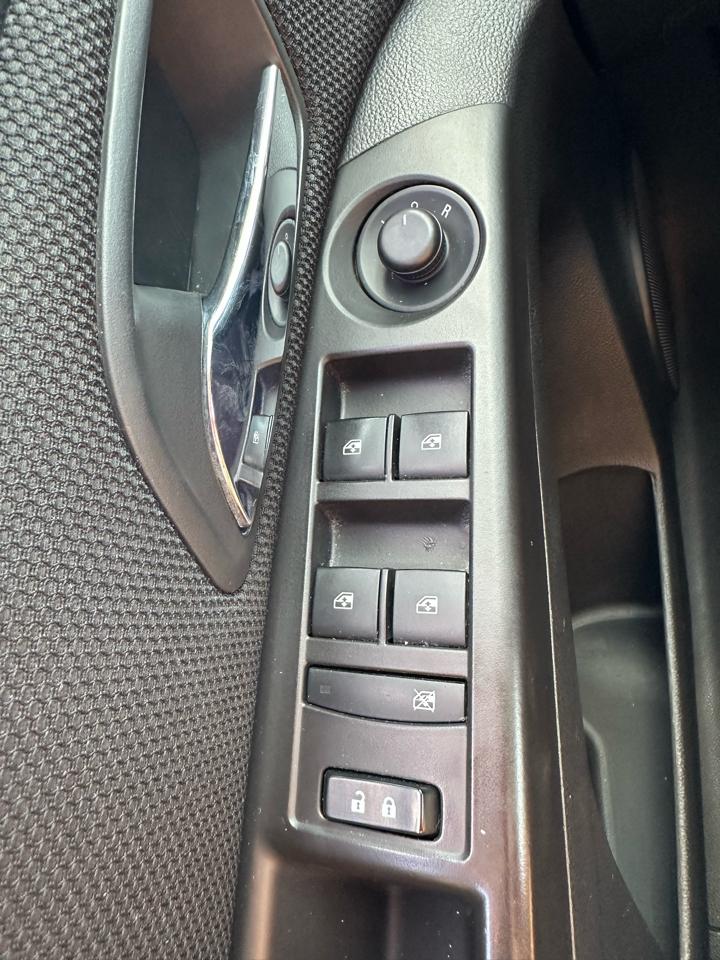 Chevrolet Cruze Limited 4dr Sdn Auto LT w/1LT 2016