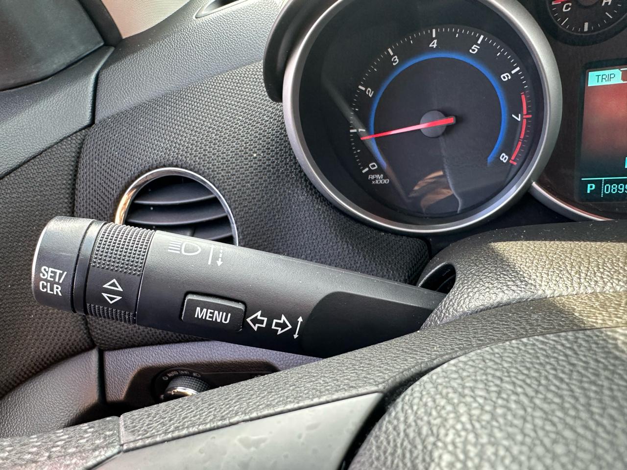 Chevrolet Cruze Limited 4dr Sdn Auto LT w/1LT 2016