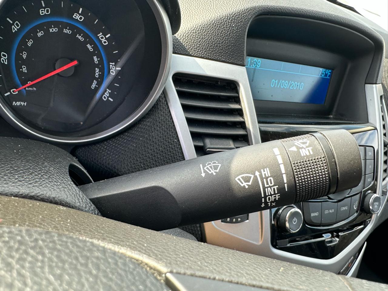 Chevrolet Cruze Limited 4dr Sdn Auto LT w/1LT 2016