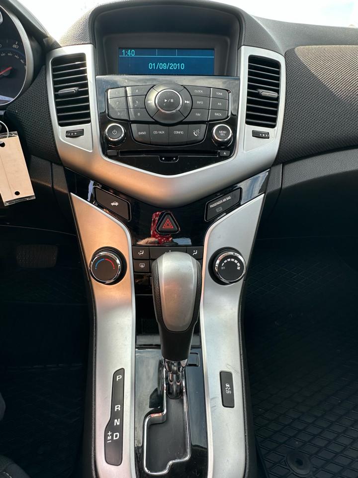 Chevrolet Cruze Limited 4dr Sdn Auto LT w/1LT 2016